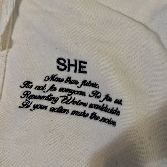 Sold - Picture 3 of 5